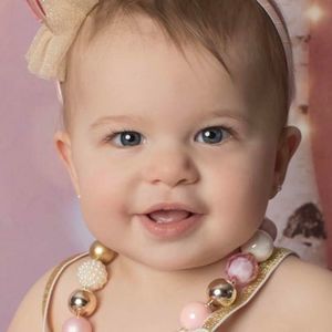 Meet your Posher, Lorraine